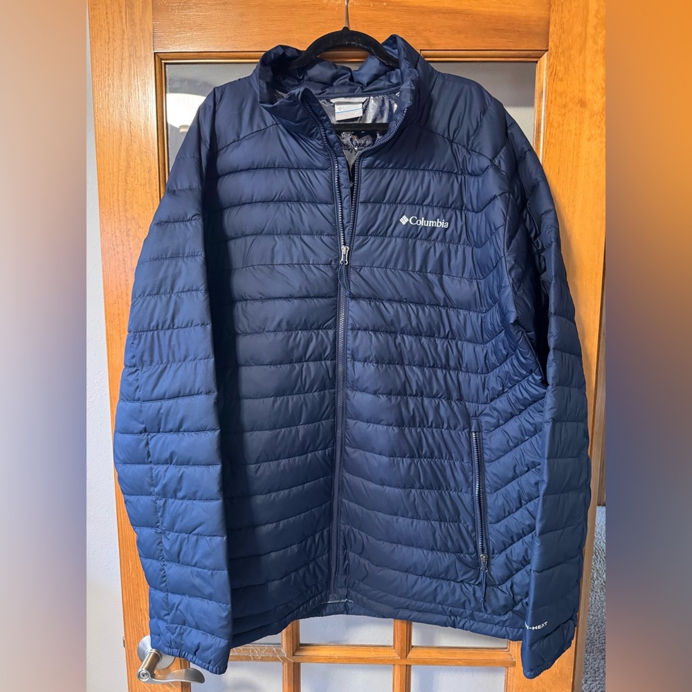 New without Tags. Columbia Men's Dark Blue Puffer Jacket